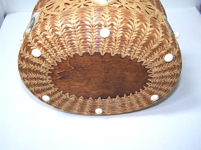An Exquisite MATTAPOISETT Basket by the leading artist in the field Kathy Campbell — image 4